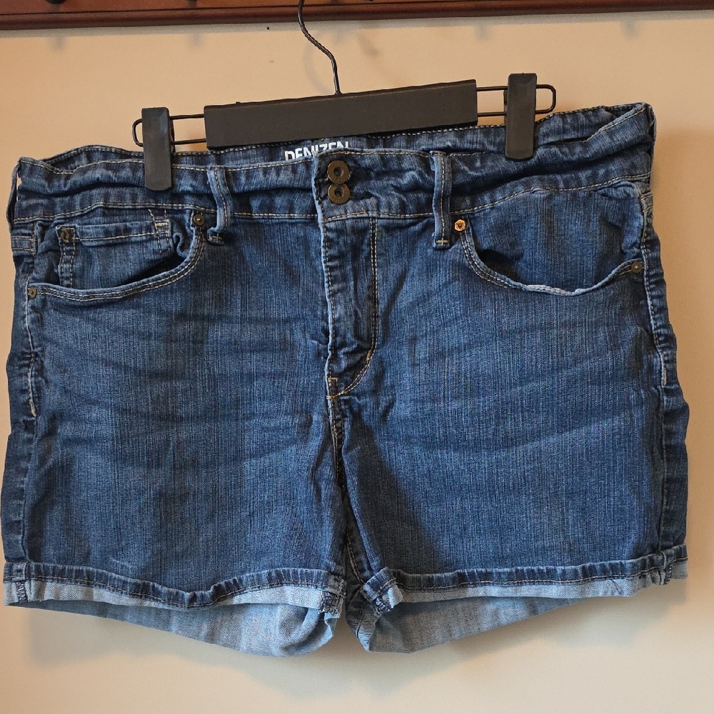 Denizen from Levi's Medium Blue Denim Cutoff Shorts